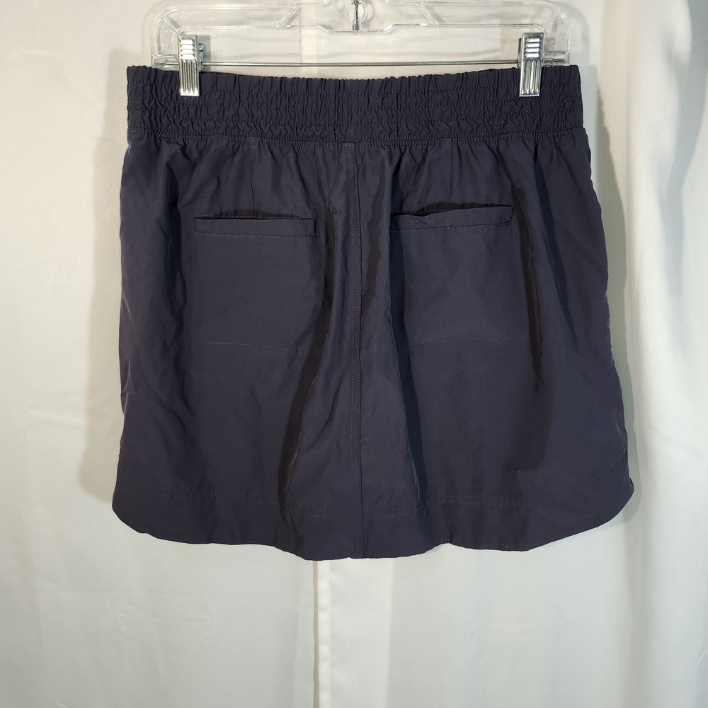 Marika Size Large Skort - Picture 2 of 8